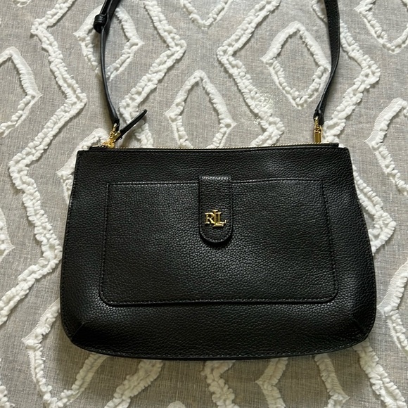 Lauren Ralph Lauren Handbags - LAUREN RALPH LAUREN  Leather Crossbody black. B14